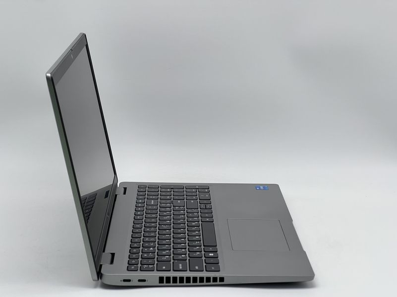 Ноутбук Dell Latitude 5520, i5-1135G7, 16 GB, 240 GB, 1366x768 15 TN, Iris Xe Graphics 3062081071 фото