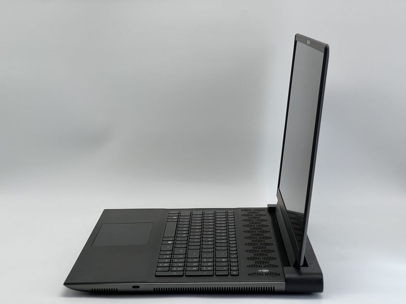 Ноутбук Dell Alienware m18 r1, i7-13700HX, 32 GB, 2048 GB, 1920x1200 18 IPS, NVIDIA GeForce RTX 4070 3062081075 фото