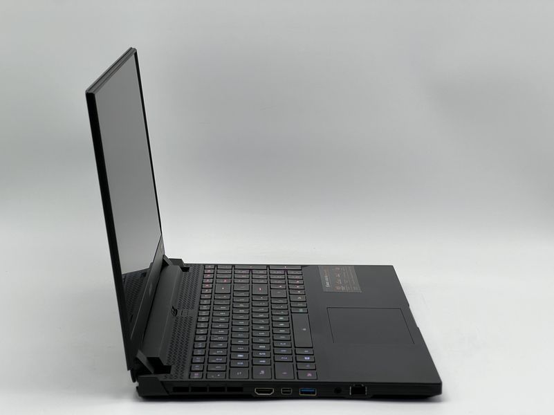 Ноутбук Gigabyte Aorus 15G YC, i7-10870H, 32 GB, 480 GB, 1920x1080 15 IPS, NVIDIA GeForce RTX 3080 3062081083 фото